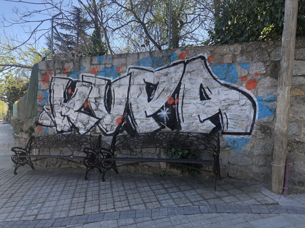 limpieza de graffitis en granito