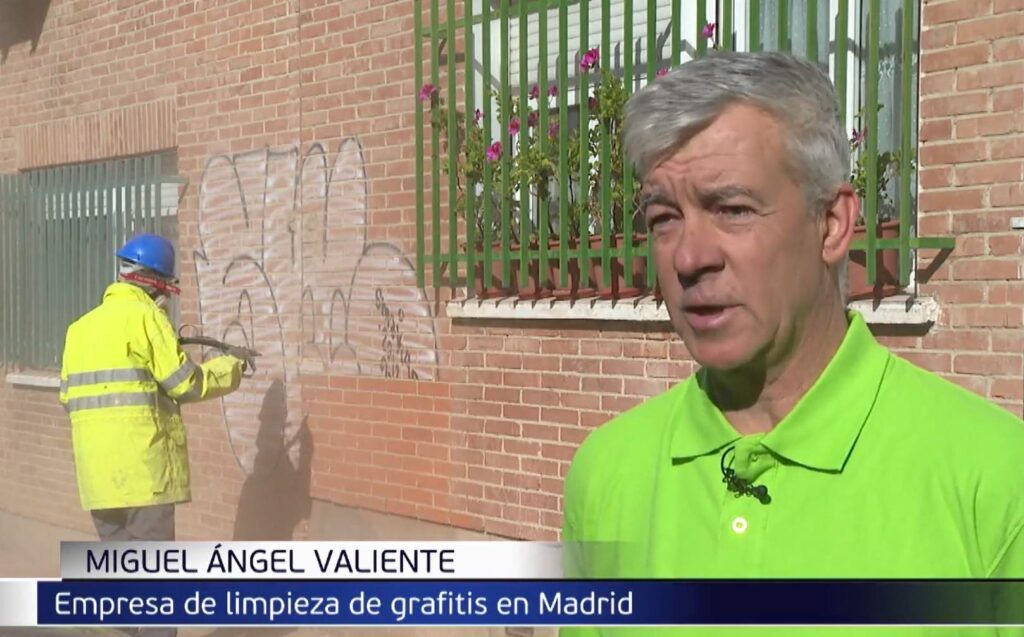 Encuenta tele 5 limpieza de graffitis